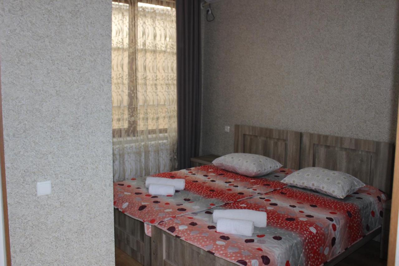 Lime Hill Hotel Kutaisi Bagian luar foto