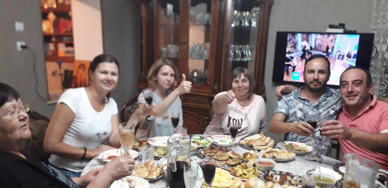 Lime Hill Hotel Kutaisi Bagian luar foto