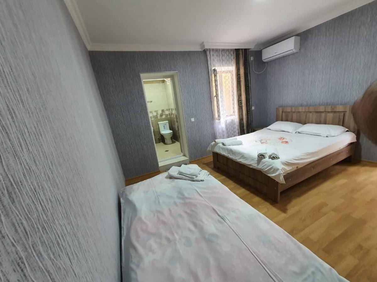 Lime Hill Hotel Kutaisi Bagian luar foto