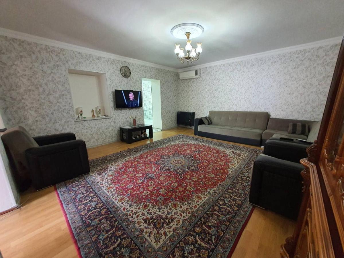 Lime Hill Hotel Kutaisi Bagian luar foto